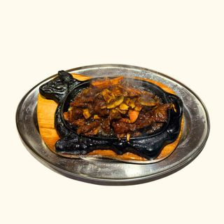 83. Ternera Con Salsa Sha Cha