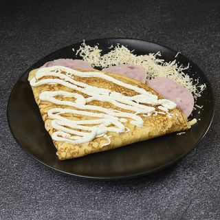 Slana palačinka sa šunkom, kačkavaljem i pavlakom