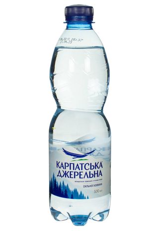 Вода газована (0,5л)