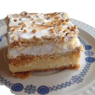 Milhojas Relleno De Merengue