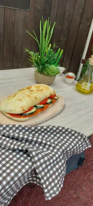 Sendvič sa kulenom + palačinka