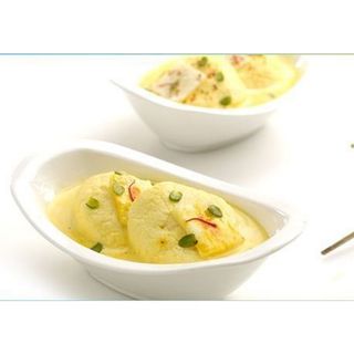 Ras Malai (2 Pcs)