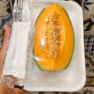 Fetta di cantalupo freddo