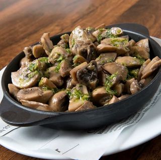 Tapa De Champiñones Salteados