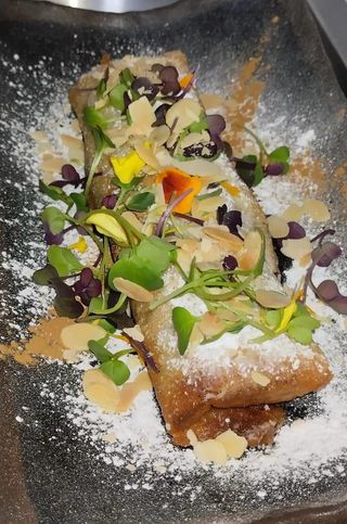 Pastela De Pollo De Corral