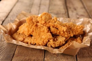 8 crispy strips hot