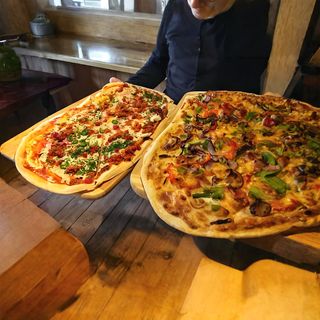 Tarte flambee cu ragu de oaie