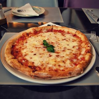 MARGARITA / Margherita