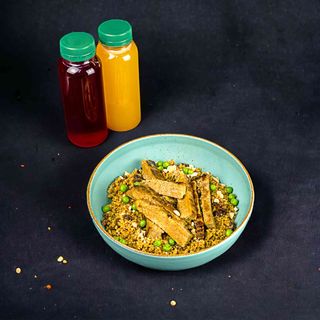 Combo Vegan Chicken Moroccan-Style Cous Cous Bowl + Booster!