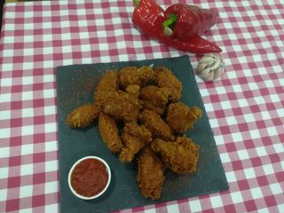 Alitas picantes (14 piezas)