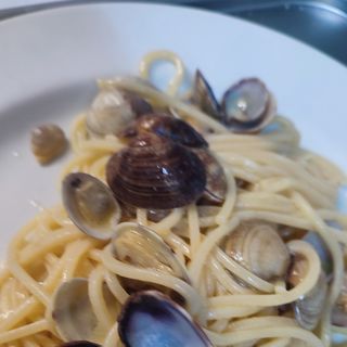 Troccolo pesto pecorino vongole
