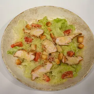 Цезарь с куриным филе