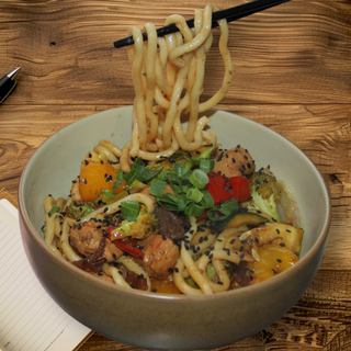 NOODLES z kurczakiem