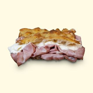 Focaccia mortadella Bologna IGP ai pistacchi burrata artigianale