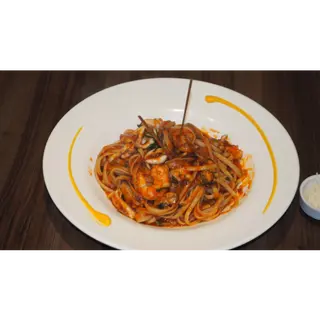 Fruits de Mer Sauce Tomate  