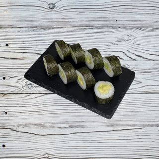 Maki De Aguacate Y Pepino 