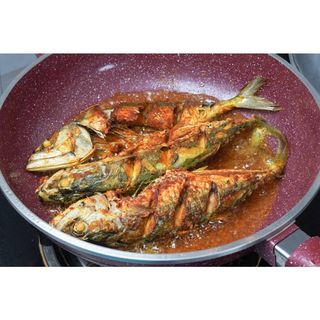 Spicy Fried Turmeric Fish