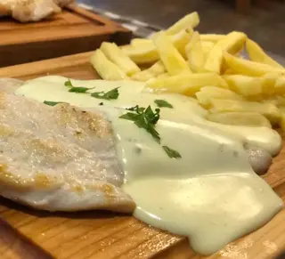 Piletina sa četiri vrste sira 400g