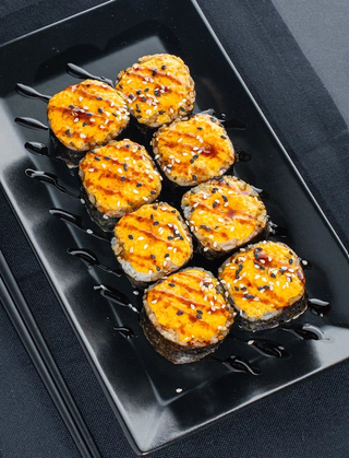 Baked fried salmon maki