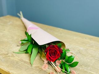 1 Rosa Roja Con Presentación