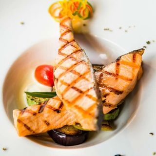 Стейк из морской форели