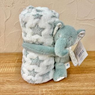 El elefante abrazador