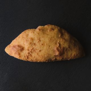 3. Panzerotto Mortadella e Caciocavallo