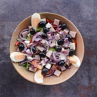 Salată bulgărească