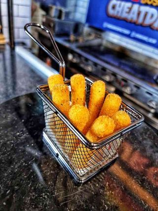 MOZZARELLA STICKS 100GR