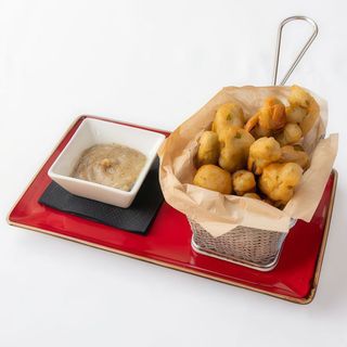 Fiori di zucca in pastella