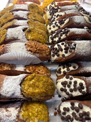 Cannoli