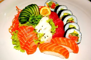 Sushi & Sashimi 17szt.