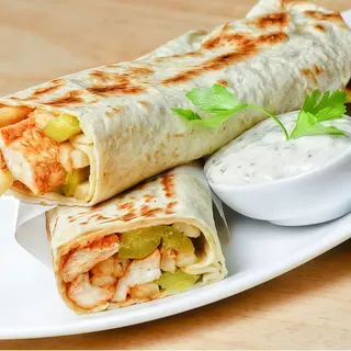 Kebab carne y salsa (solo)