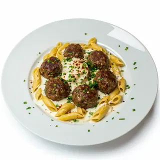 Krem Soslu Mmakarnali Kofte