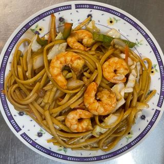 Tallarines Guisados Con Gambas