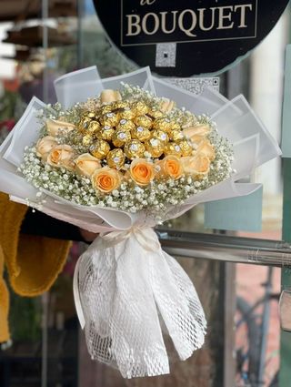Bouquet Fleurs Ferrero