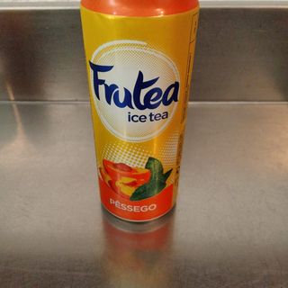 Frutea pessego lata