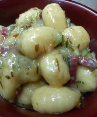 Gnocchi zucchina e pancetta