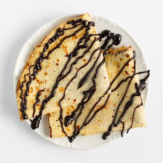 Palačinke s nutellom i preljevom od čokolade 2 komada