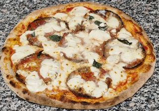 Pizza parmigiana