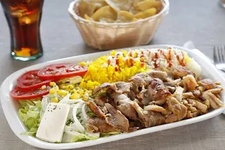 Menú plato degustación para dos personas + refresco grande