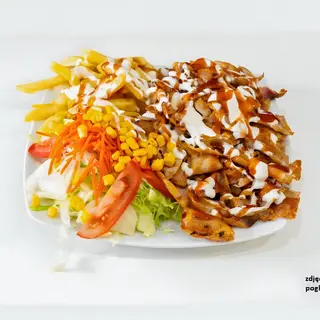 Sałatka z mięsem kebab