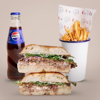 Combo Pulled Beef Bagel (245g)