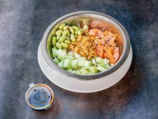 Poke bowl (Salmón)