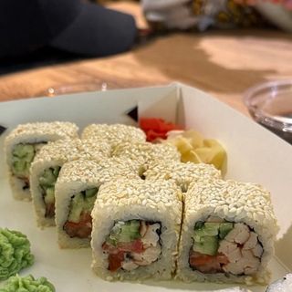 Рол Танукі (240г)