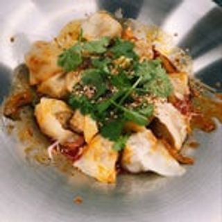 Ravioli di maiale con olio di peperoncino artigianale - 6 pezzi