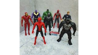 Игровой набор Супергероев из 8 штук