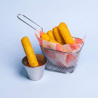 Mozzarella sticks 6 szt.