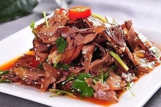 4 Говядина с перцем 凉拌牛肉