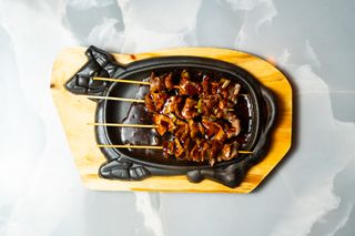 Spiedini di manzo alla piastra